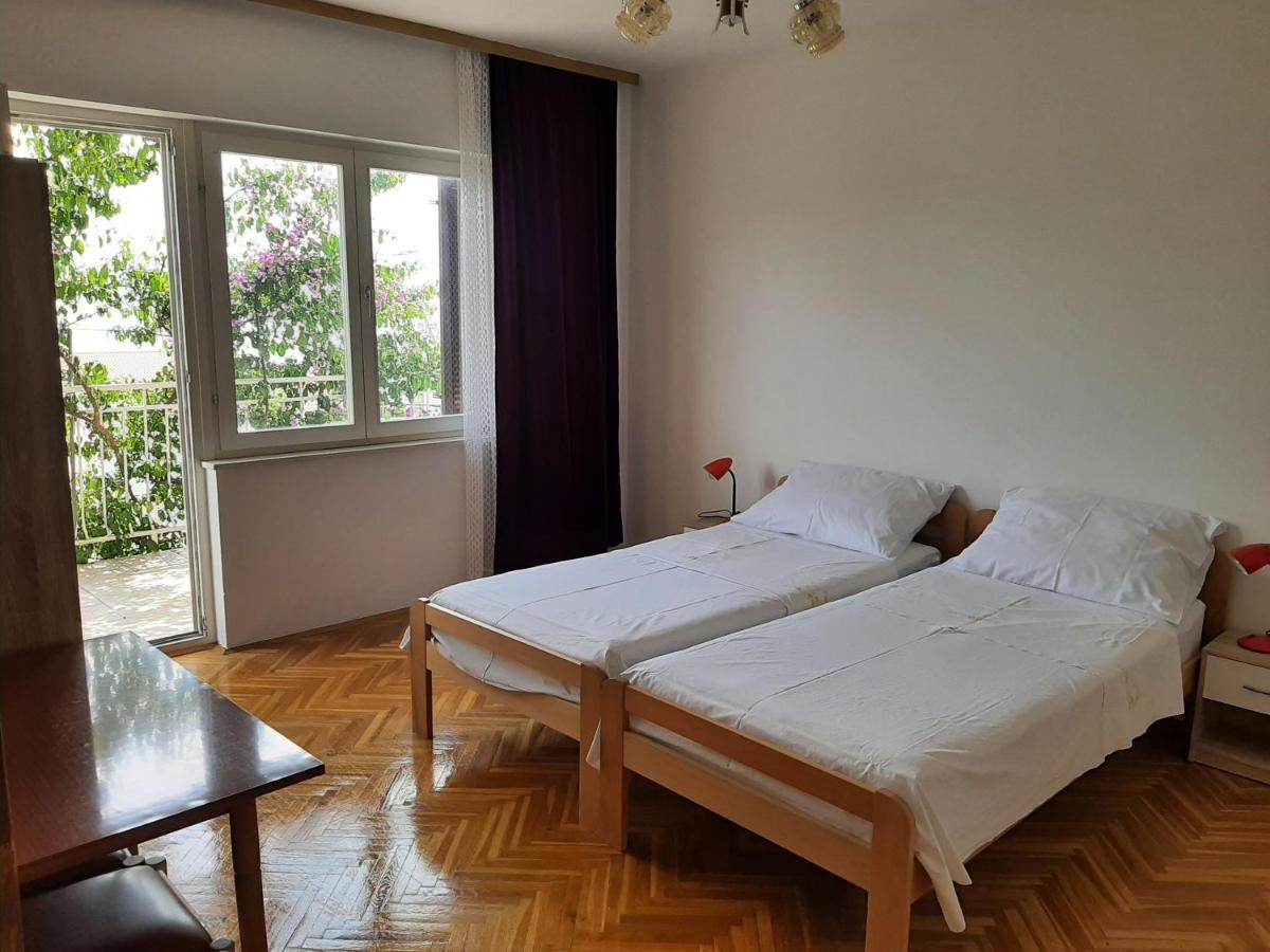 Apartments Tina Omis Luaran gambar