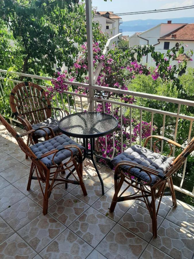 Apartments Tina Omis Luaran gambar
