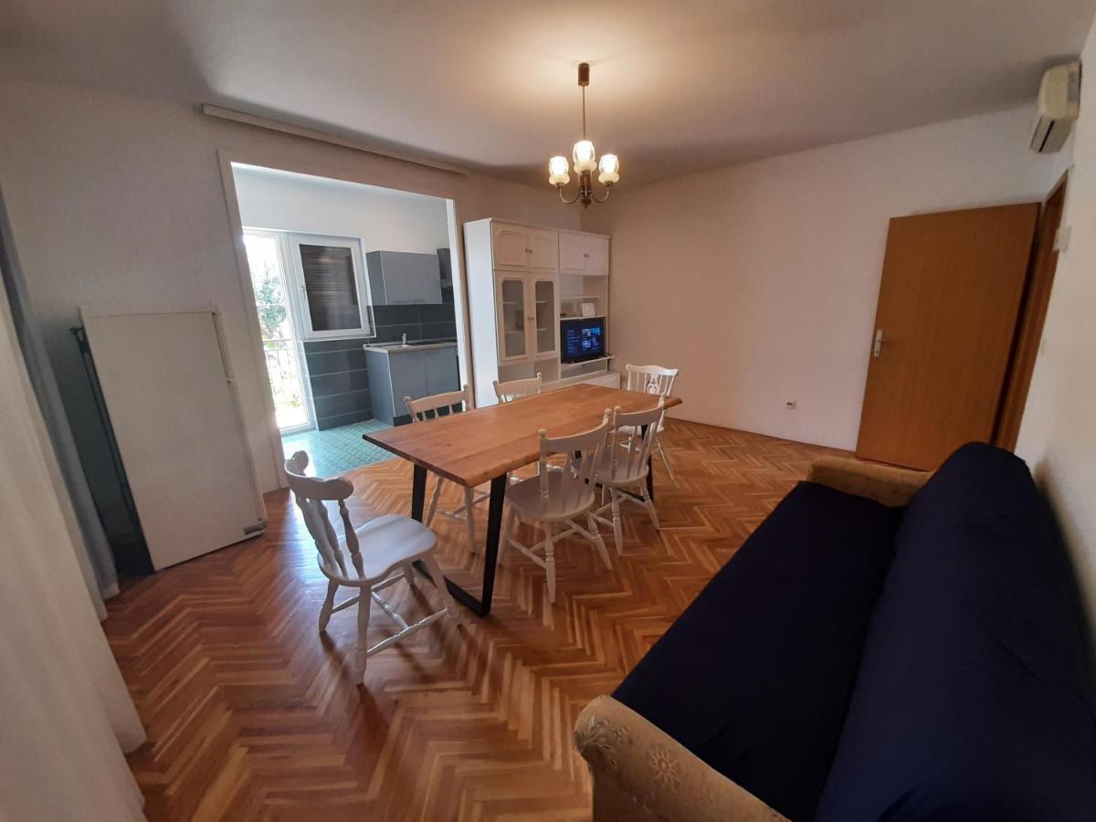 Apartments Tina Omis Luaran gambar