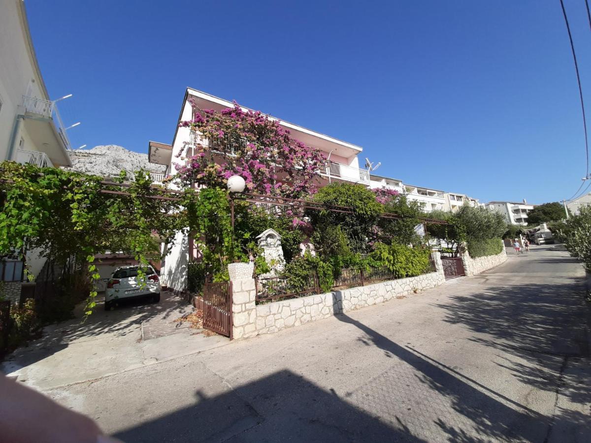 Apartments Tina Omis Luaran gambar