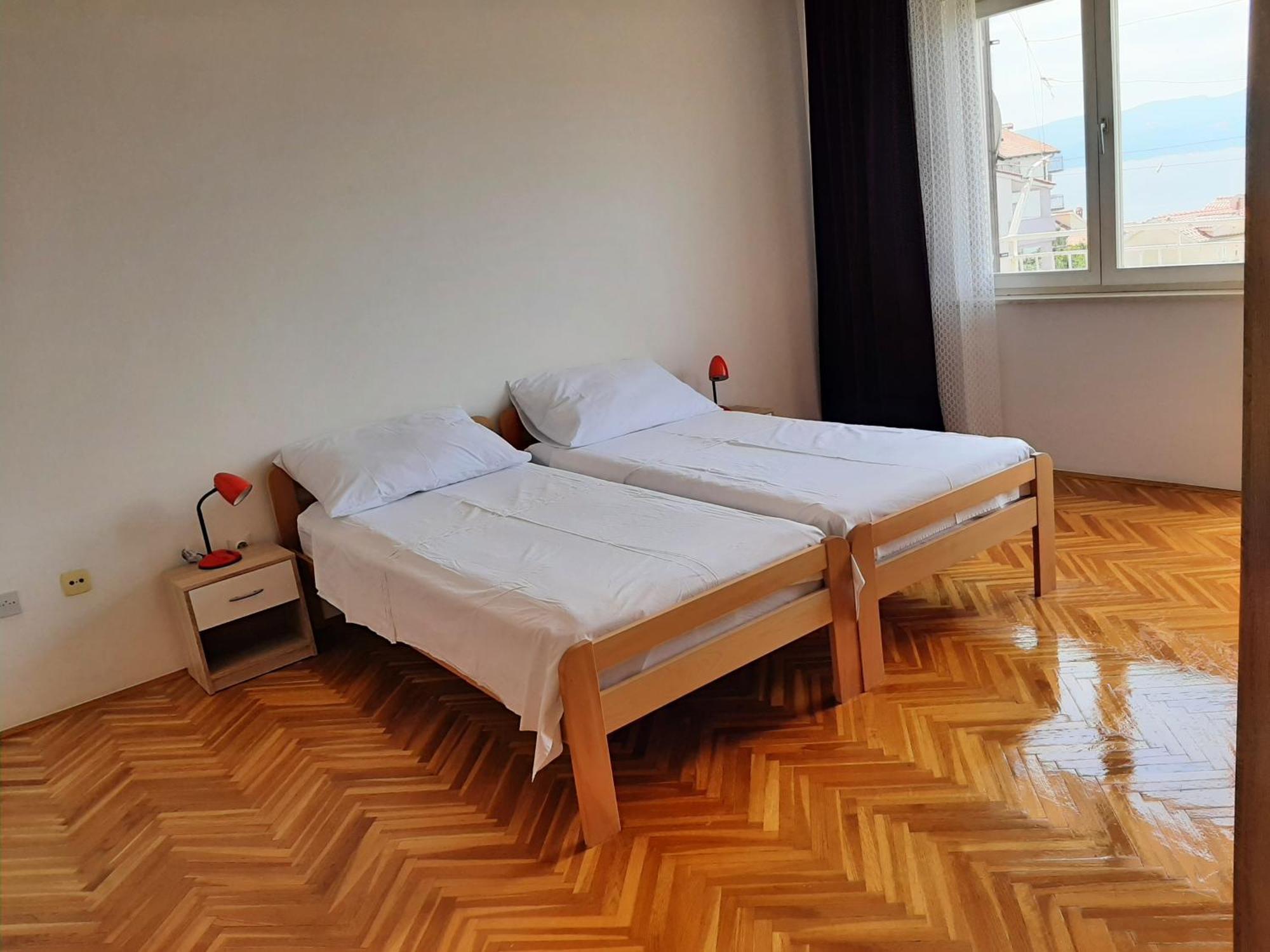 Apartments Tina Omis Bilik gambar